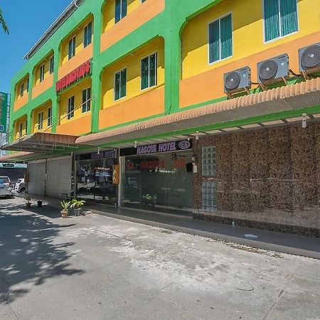 Reddoorz Near Nagoya Citywalk Batam 2 Buitenkant foto