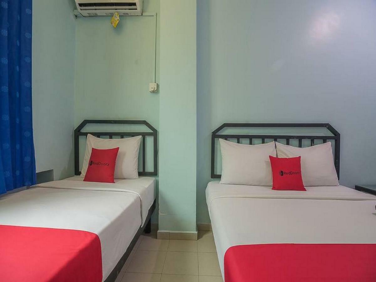 Reddoorz Near Nagoya Citywalk Batam 2 Buitenkant foto