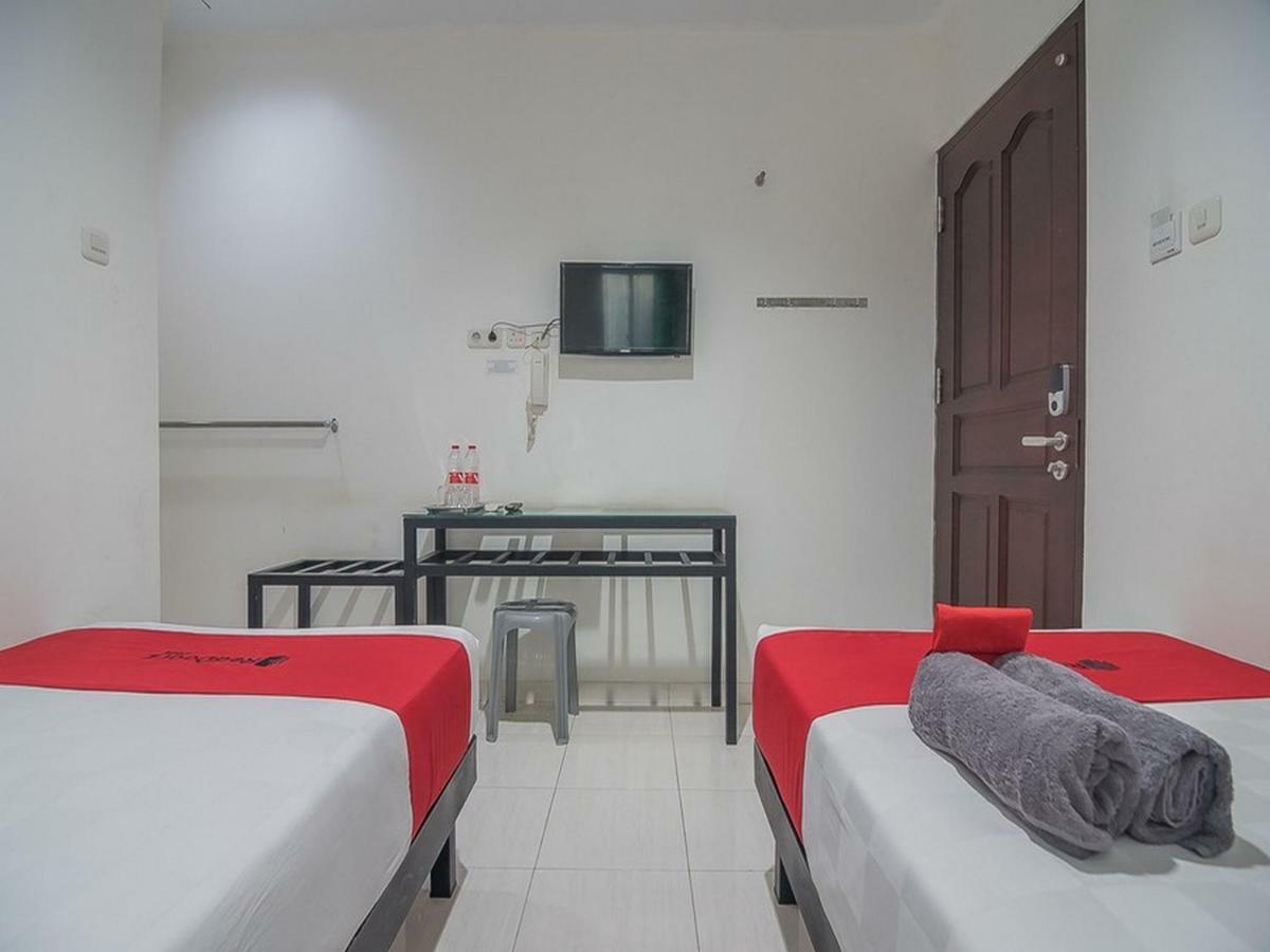 Reddoorz Near Nagoya Citywalk Batam 2 Buitenkant foto