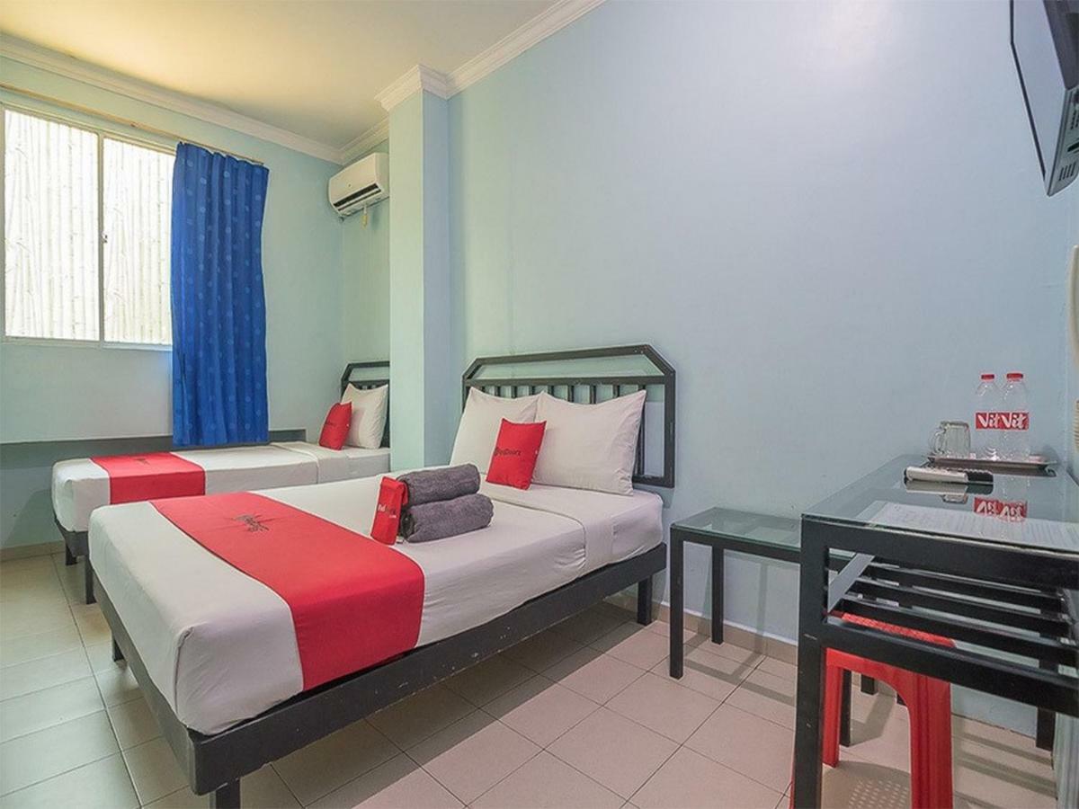 Reddoorz Near Nagoya Citywalk Batam 2 Buitenkant foto