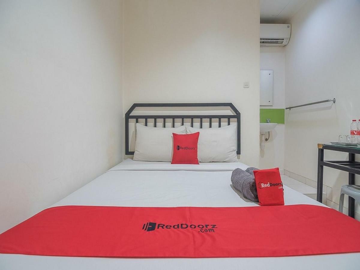 Reddoorz Near Nagoya Citywalk Batam 2 Buitenkant foto