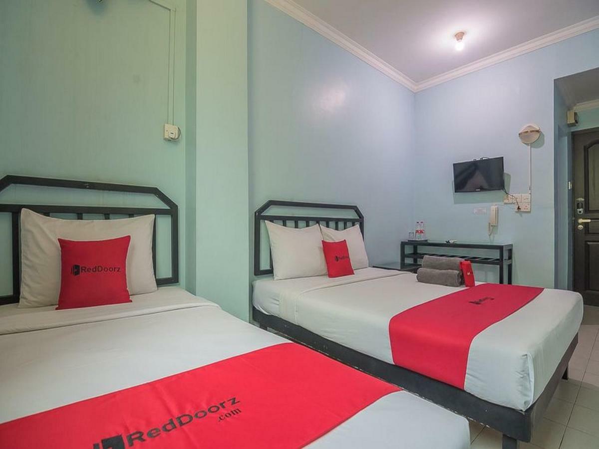 Reddoorz Near Nagoya Citywalk Batam 2 Buitenkant foto